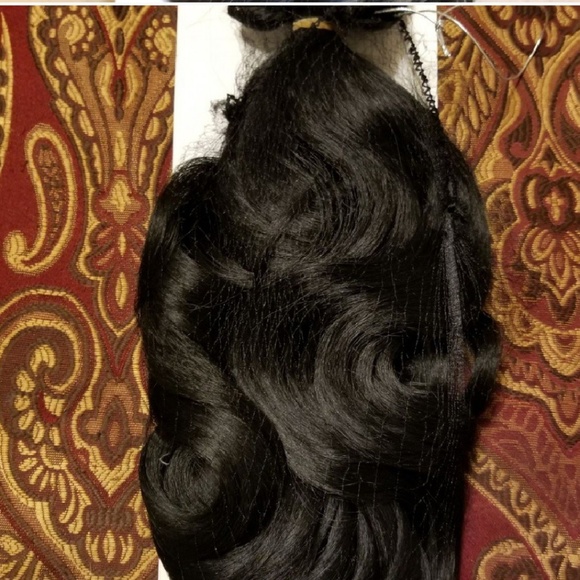Black Wavy Full Head Clip in Extension main image 4